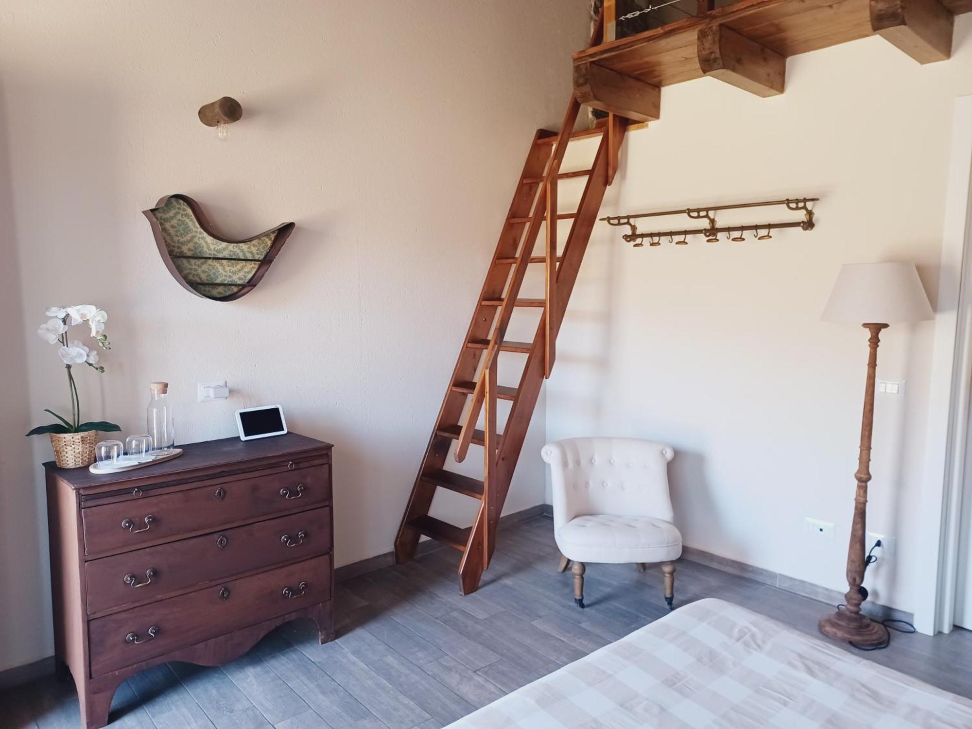 Country-Chic B&B "Il Pozzo E La Macina" Bardi Dış mekan fotoğraf